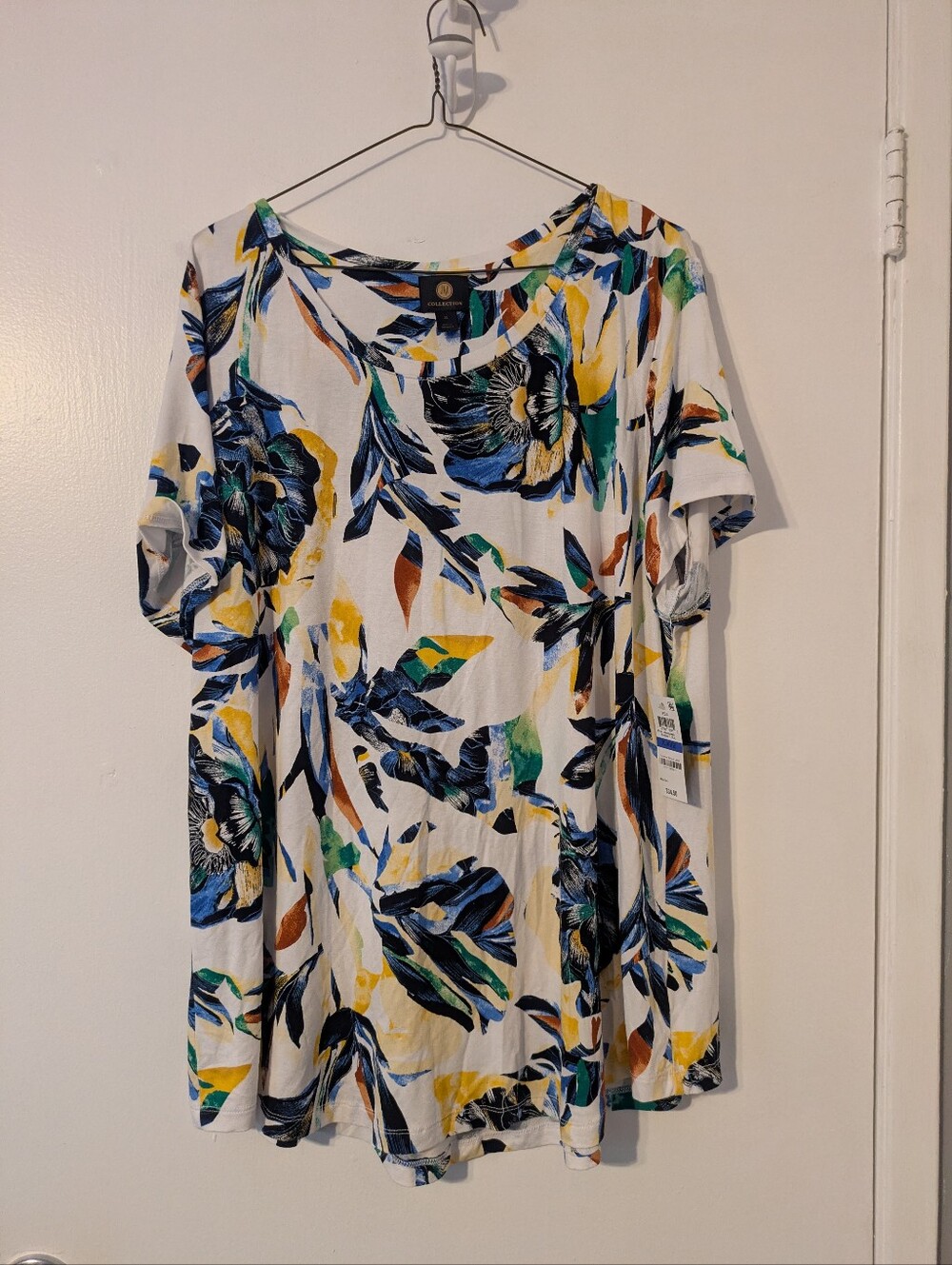 JM Collection White Floral Scoop Neck Tee with Blue, Yellow & Green Print
